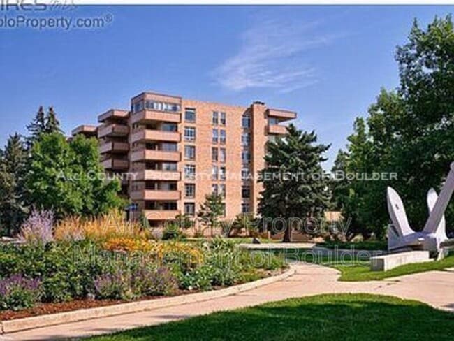 Building Photo - 500 Mohawk Dr Unit 504