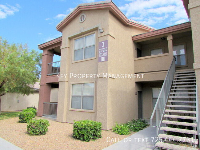 Building Photo - 2 BEDROOM CONDO NEAR 215/BUFFALO Unit #1011