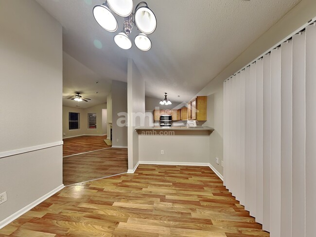 Photo - 630 Day Break Dr