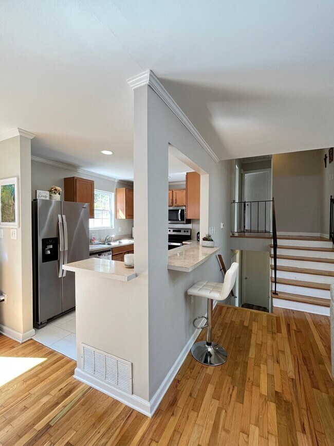 5116 Furman Pl