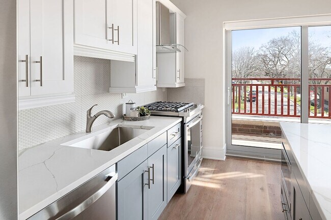 Photo - 6700 W North Ave Unidad 317