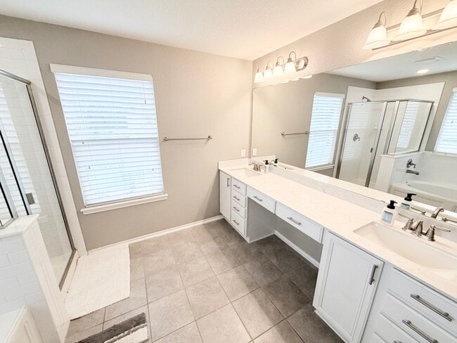 Photo - 4407 Bay Shore