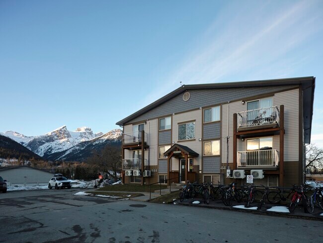 Photo - 1462 6th Ave Unité 101b