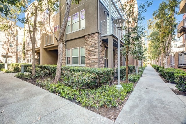 226 Jeanette Ln