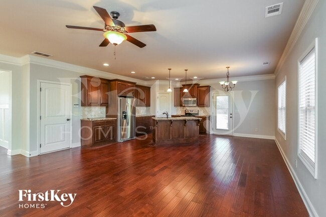 Photo - 250 Porter Pl