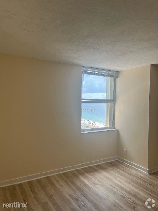 Building Photo - 2 br, 2 bath Condo - 111 Briny Ave Apt 1401 Unit Apt 1401