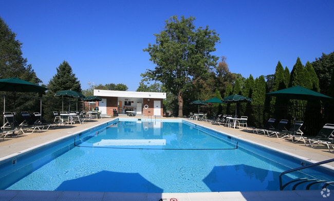 Pool - Cardiff Charles Apartments