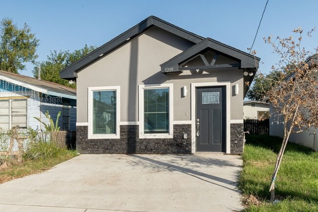 Photo - 1219 S 16th St Casa