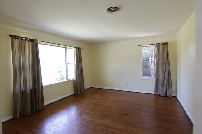 Photo - 6601 Stroud Dr