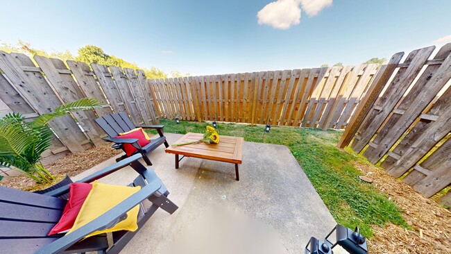 Building Photo - 1318 Luzzo Ct