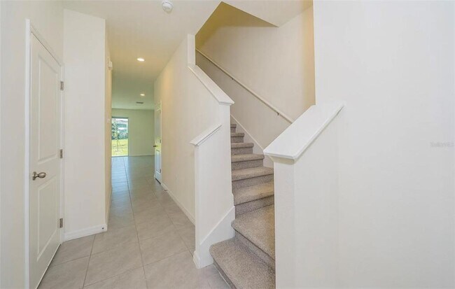 Photo - 1623 Hubbell Rd