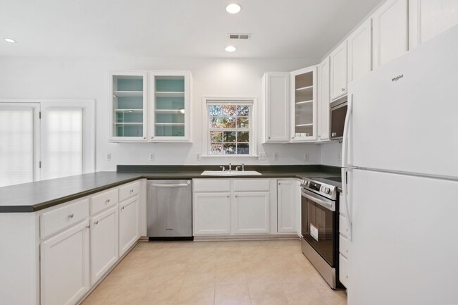 Photo - LOCATION!! Sought-after neighborhood spaci...