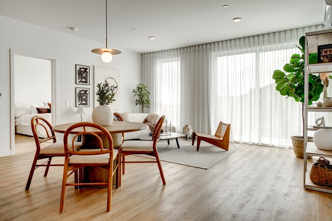 Photo - Aera St-Hilaire