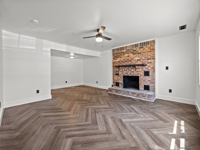 Photo - 635 Myrtlewood Cir