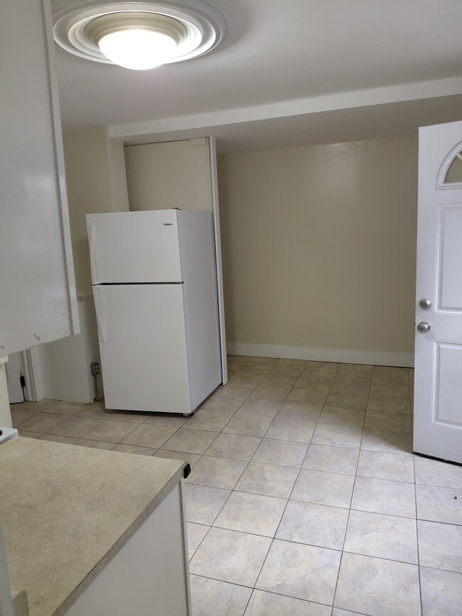 Photo - 41 Saratoga Ave