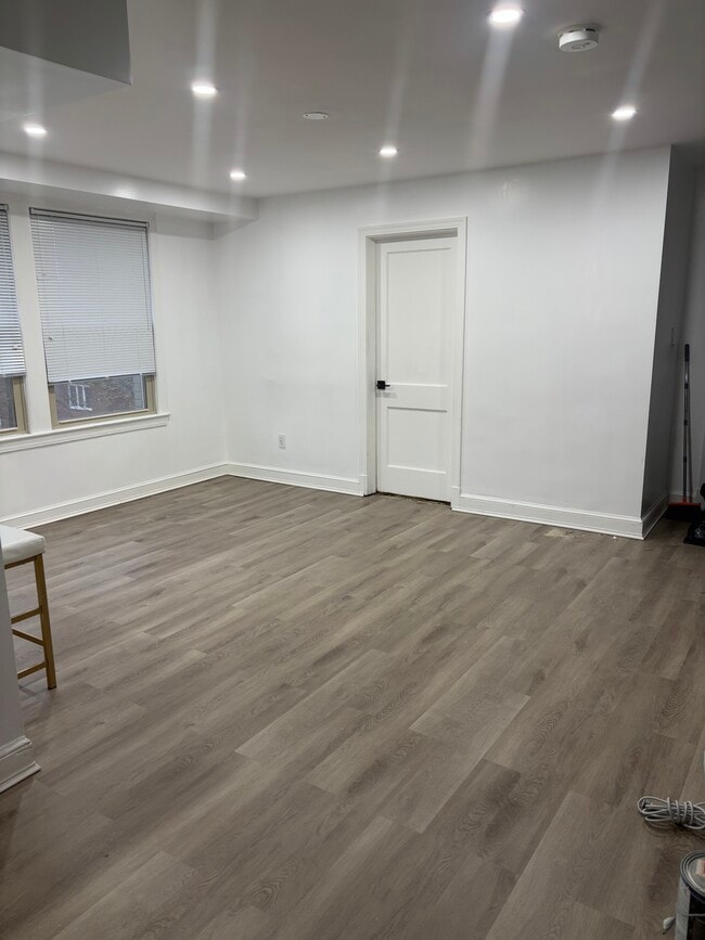 Photo - 4411 1st Pl NE Unit 8