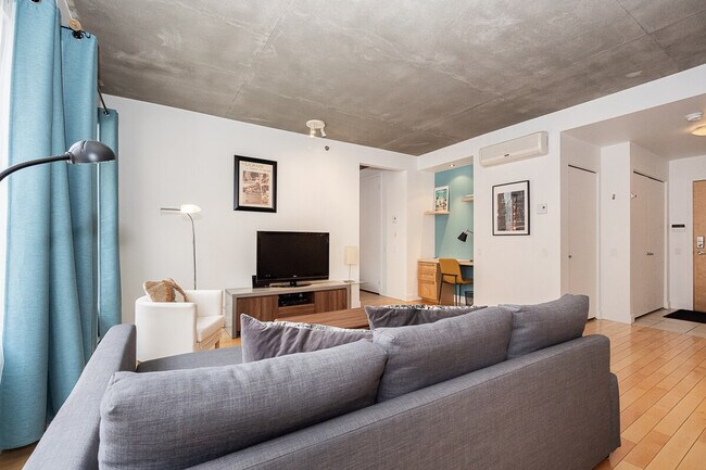 Photo - 326 Rue De la Gauchetière O Unité SI ID1261833P