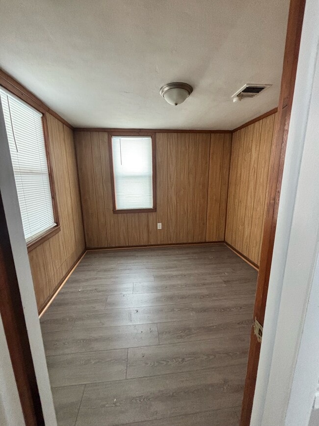 Photo - 314 Liston Ave