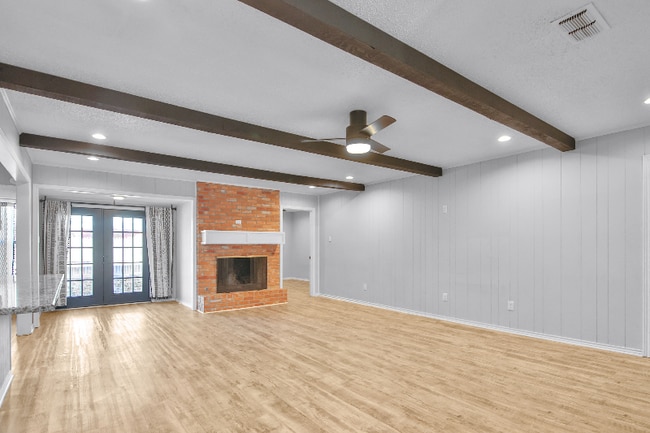 Photo - 6907 Avenue W