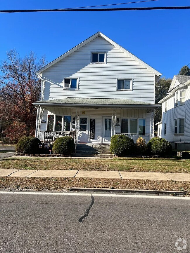 Building Photo - 148 E State St Unit 148 Rental