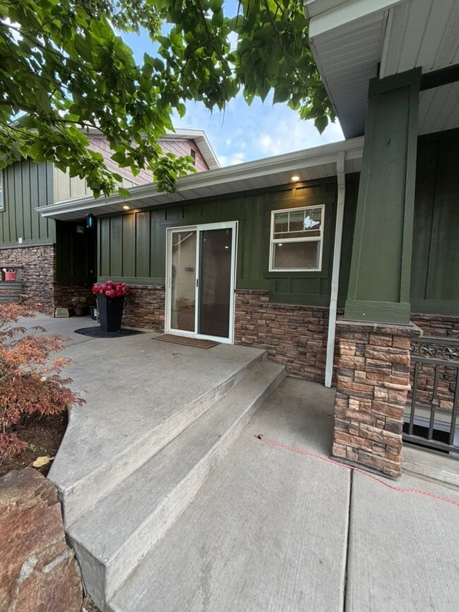 Photo - 272 N 135 W Unit 272