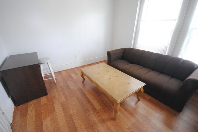 Photo - 1130 Oakland Ave