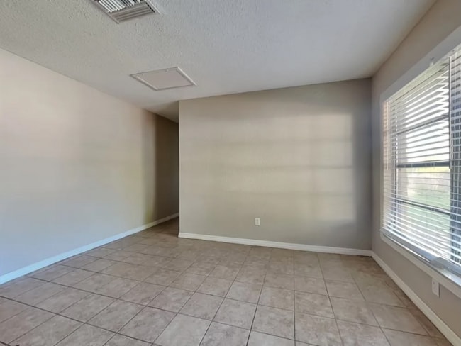 Photo - 6417 N Gomez Ave