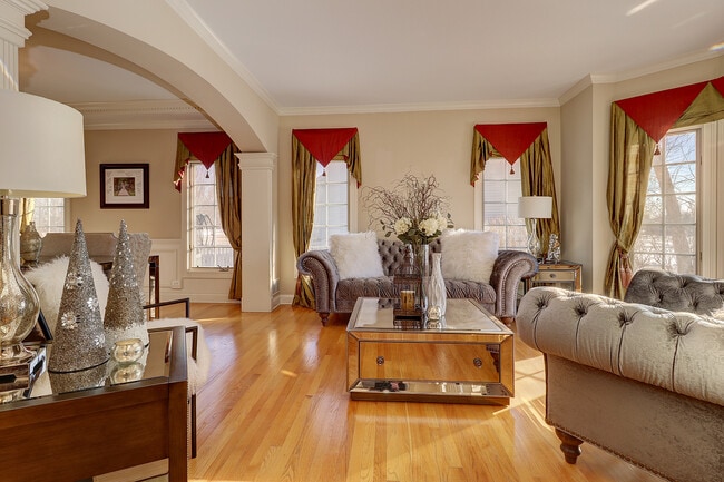 Photo - 26025 Whispering Woods Cir