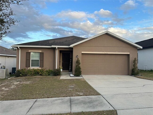 Building Photo - 128 Tanager St