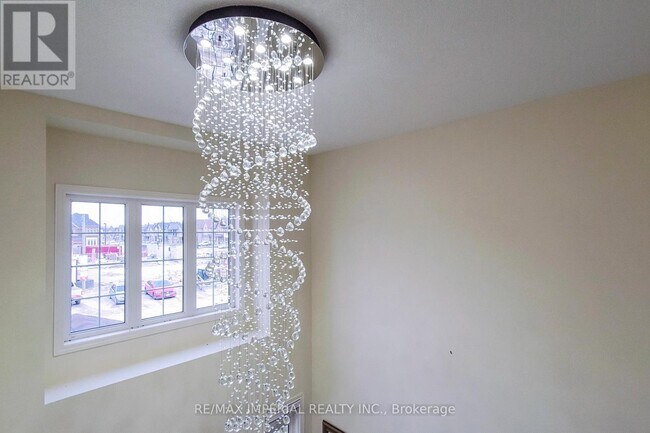 Photo - 532 Barons St