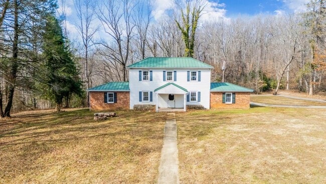 Building Photo - 228 Wildwood Acres Rd