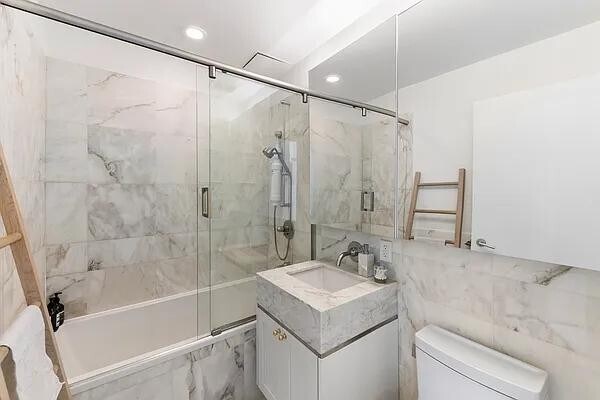 200 Chambers St Unit 4U