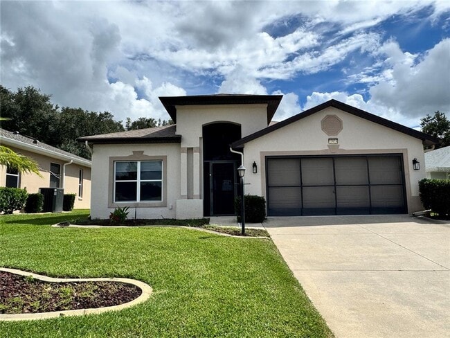 Building Photo - 20634 Queen Alexandra Dr