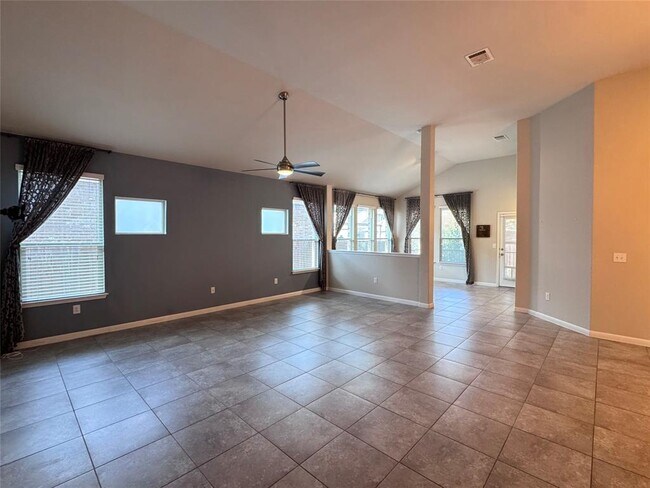 Photo - 16420 Pienza Dr