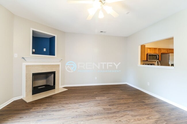 Photo - 18478 Streamline Ct