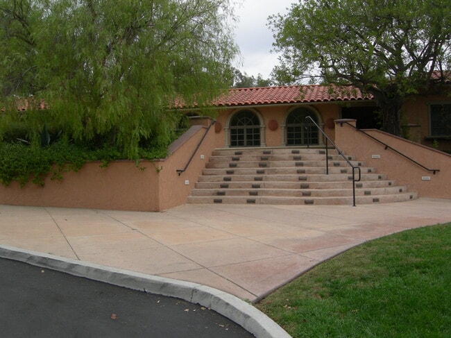 Clubhouse entrance - 23777 Mulholland Hwy