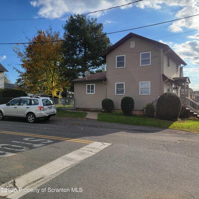 Photo - 1756 Nay Aug Ave