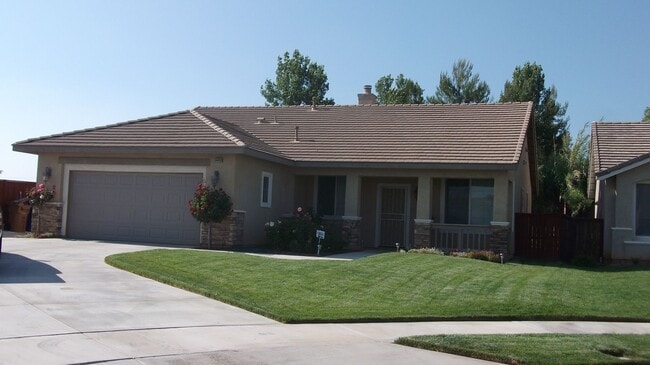 Building Photo - ***34400 Glenwood Dr Yucaipa***