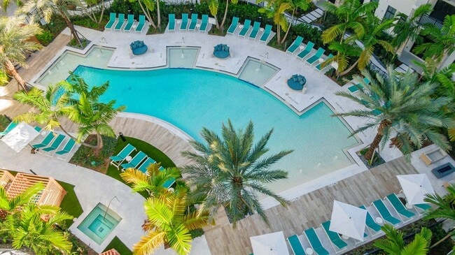 Photo - Riverstone Palm Beach