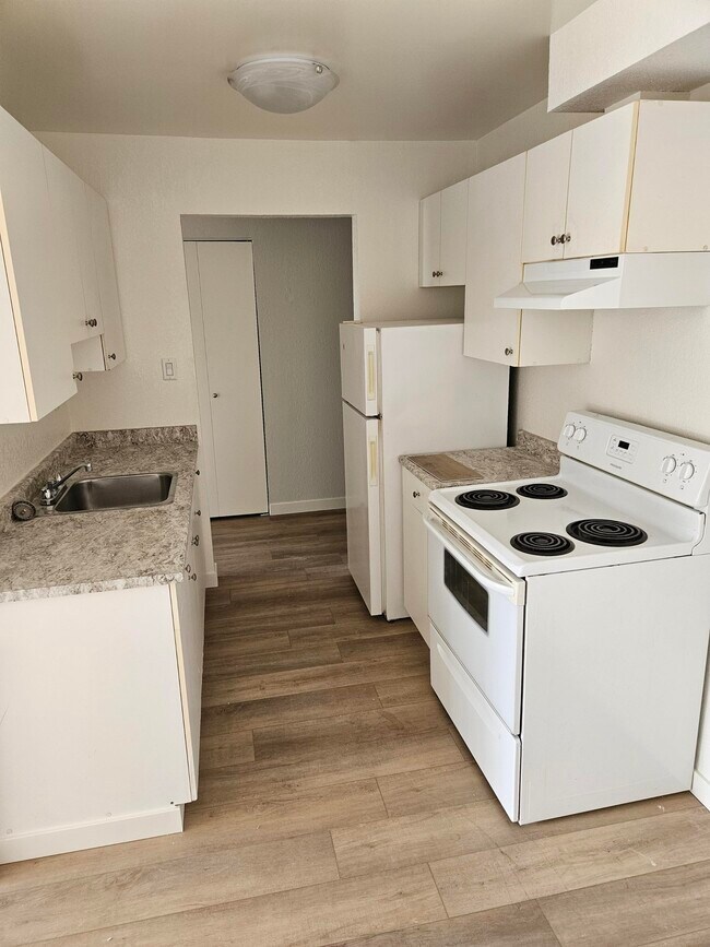 Photo - Fern Oaks Manor Unit 301