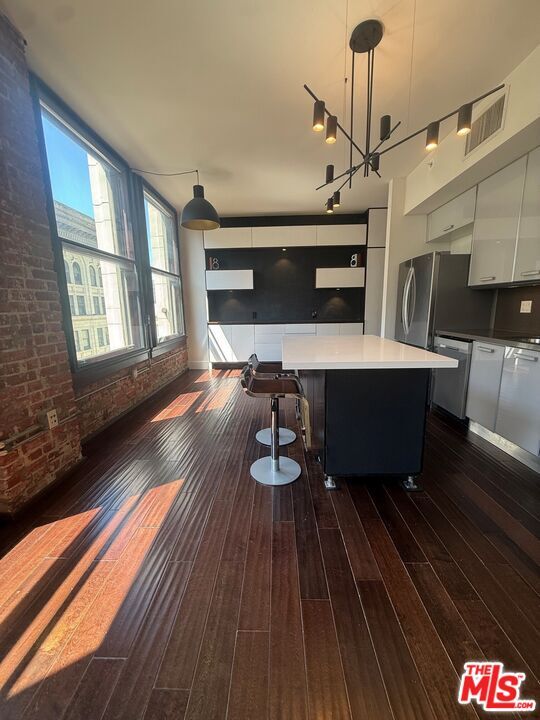 460 S Spring St Unit 1011