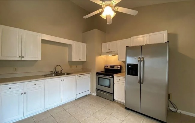 Photo - Charming Cul-de-Sac Retreat with Spacious Living & Private Backyard in Columbia, SC