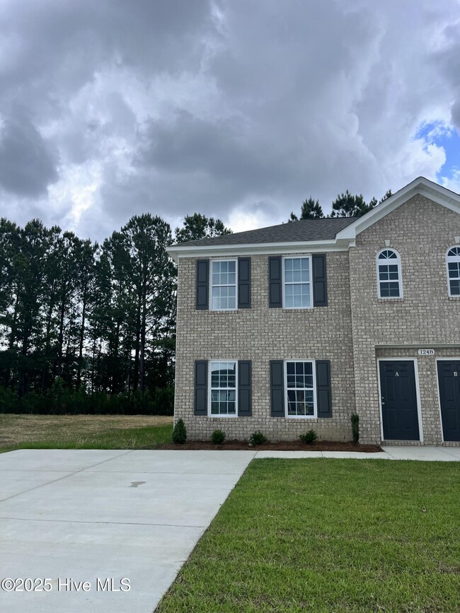 Photo - 2708 Jefferson Dr Townhome