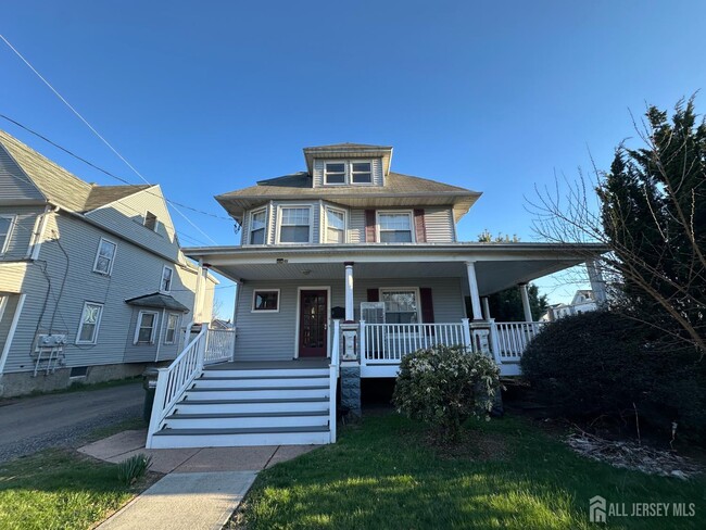 Building Photo - 511 Grove St