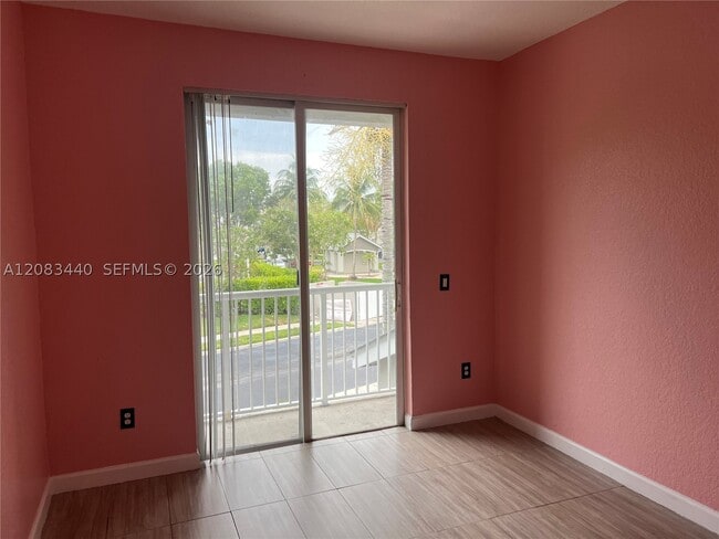 Photo - 2313 Shoma Ln