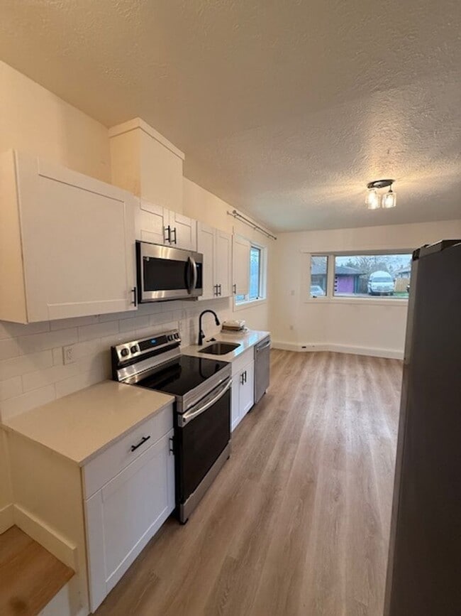 Building Photo - 4789 SE Ada Ln Unit 4789 SE Ada Lane   B