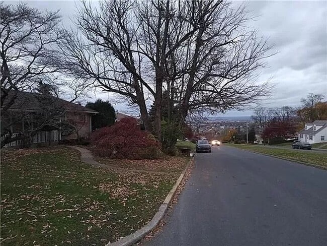 Photo - 116 S Jerome St