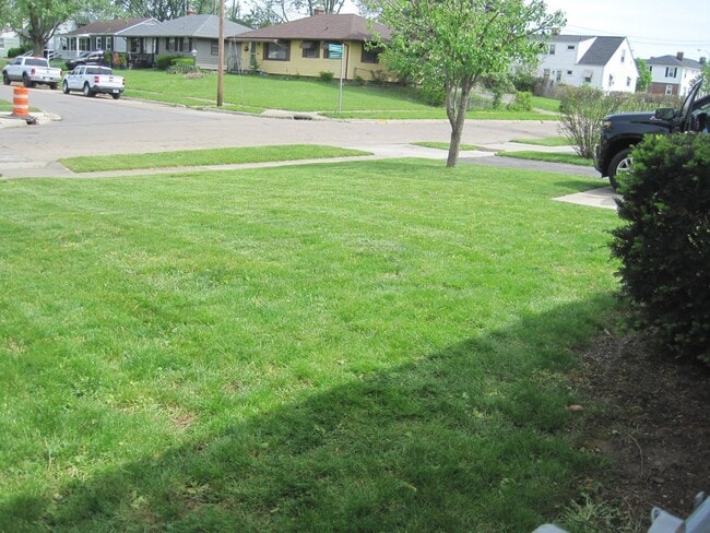 Photo - 1717 Carolyn Ave