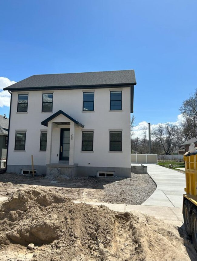 Photo - 288 E Center St