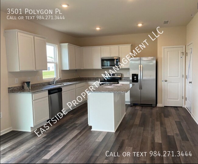 Photo - 3501 Polygon Pl